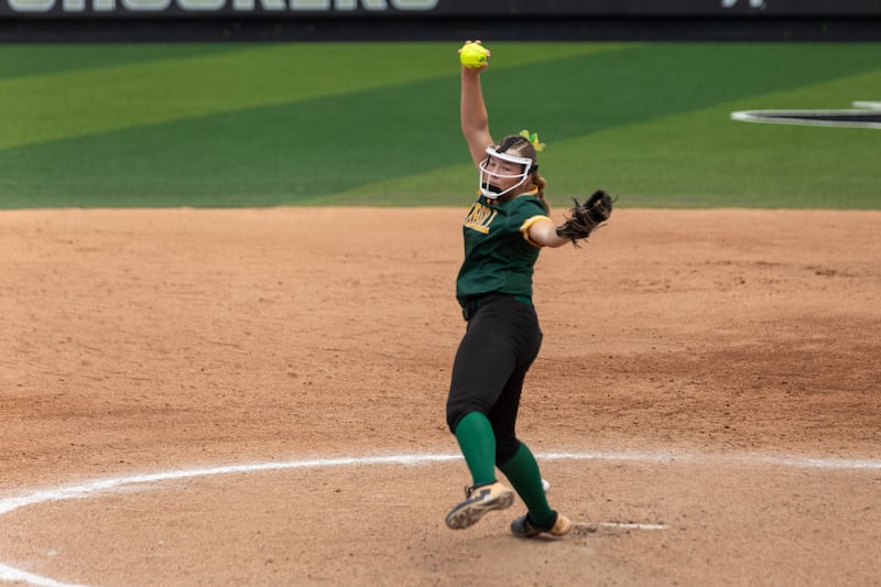 Bishop Carroll returns to softball glory, wins 5A state championship